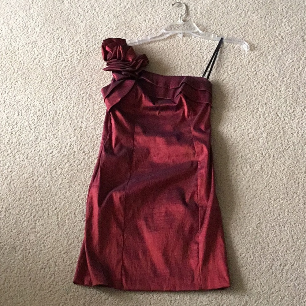 Red one shoulder dress